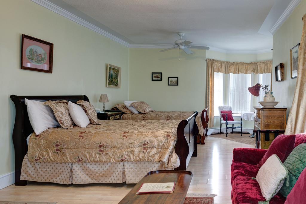 Country Encounters Accommodations 콜먼 객실 사진